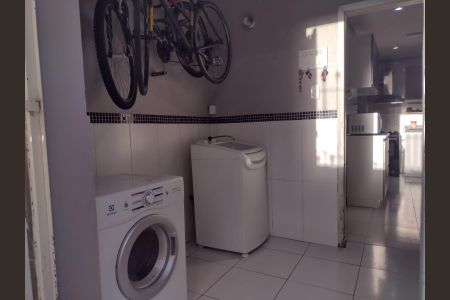 Apartamento à venda com 72m², 2 quartos e sem vagaLavanderia