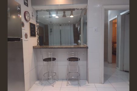 Apartamento à venda com 72m², 2 quartos e sem vagaCozinha