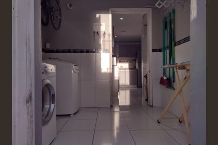 Apartamento à venda com 72m², 2 quartos e sem vagaLavanderia