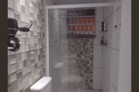 Apartamento à venda com 72m², 2 quartos e sem vagaBanheiro da Suíte