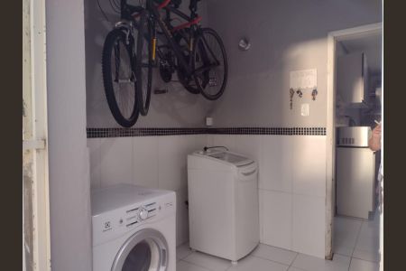 Apartamento à venda com 72m², 2 quartos e sem vagaLavanderia