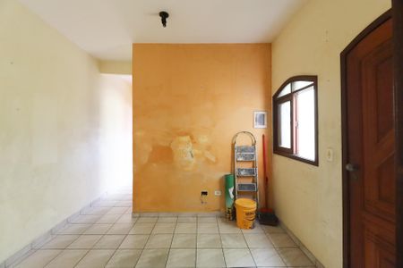 Casa para alugar com 2 quartos, 50m² em Jardim Virginia Bianca, São Paulo