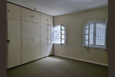 Quarto 1 de casa para alugar com 3 quartos, 183m² em Santo Amaro, São Paulo