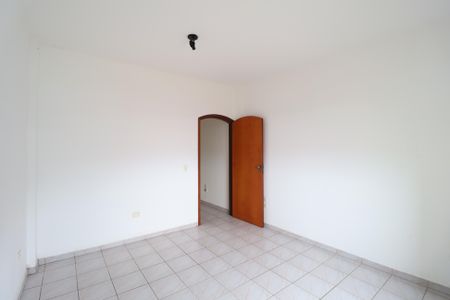 Quarto de casa para alugar com 1 quarto, 40m² em Jardim Virginia Bianca, São Paulo
