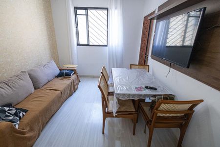 Sala de apartamento à venda com 2 quartos, 49m² em Itapoã, Belo Horizonte