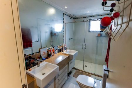 Apartamento à venda com 154m², 3 quartos e 3 vagas Apartamento à venda com 154m², 3 quartos e 3 vagasBanheiro da Suíte 3