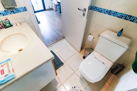 Apartamento à venda com 154m², 3 quartos e 3 vagas Apartamento à venda com 154m², 3 quartos e 3 vagasBanheiro da Suíte 2