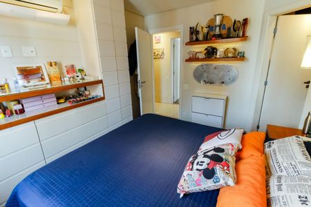 Apartamento à venda com 154m², 3 quartos e 3 vagas Apartamento à venda com 154m², 3 quartos e 3 vagasSuíte 3