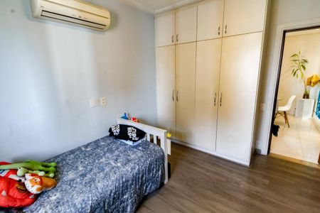 Apartamento à venda com 154m², 3 quartos e 3 vagas Apartamento à venda com 154m², 3 quartos e 3 vagasSuíte 1