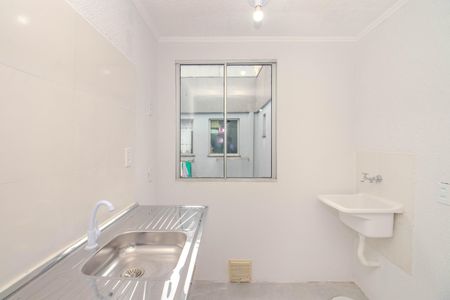 Apartamento à venda com 38m², 2 quartos e 1 vaga Apartamento à venda com 38m², 2 quartos e 1 vagaCozinha e Área de Serviço
