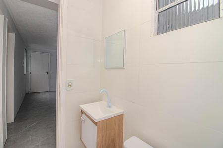 Apartamento à venda com 38m², 2 quartos e 1 vaga Apartamento à venda com 38m², 2 quartos e 1 vagaBanheiro