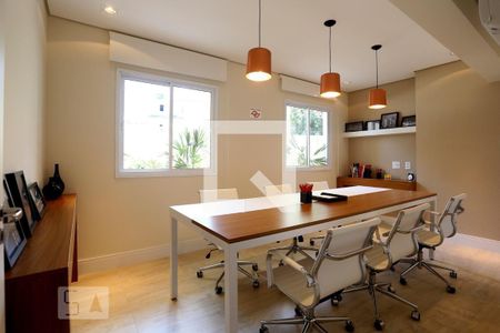 Studio à venda com 30m², 1 quarto e 1 vaga Studio à venda com 30m², 1 quarto e 1 vagaSala de Reunião