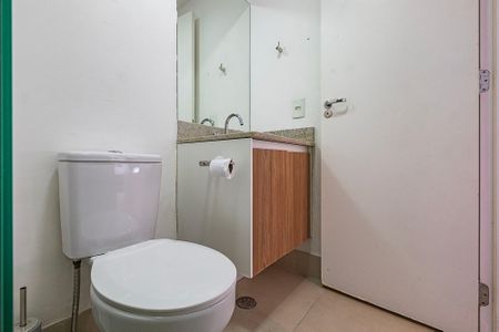 Studio à venda com 30m², 1 quarto e 1 vaga Studio à venda com 30m², 1 quarto e 1 vagaBanheiro
