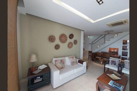 Apartamento à venda com 3 quartos, 280m² em Icaraí, Niterói