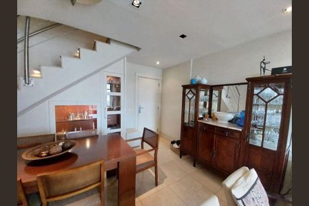 Apartamento à venda com 3 quartos, 280m² em Icaraí, Niterói