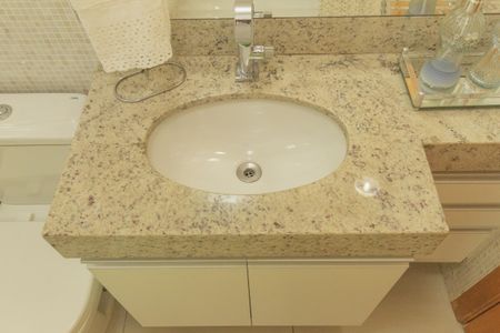 Apartamento à venda com 221m², 3 quartos e 2 vagasBanheiro Social