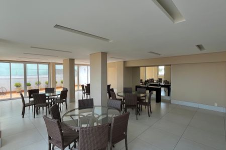 Apartamento à venda com 221m², 3 quartos e 2 vagasÁrea comum - Salão de festas