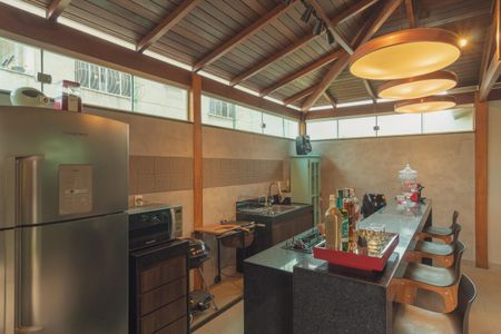 Apartamento à venda com 221m², 3 quartos e 2 vagasÁrea Gourmet