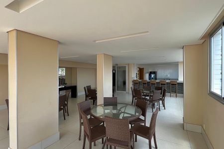 Apartamento à venda com 221m², 3 quartos e 2 vagasÁrea comum - Salão de festas