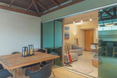 Apartamento à venda com 221m², 3 quartos e 2 vagasÁrea Gourmet