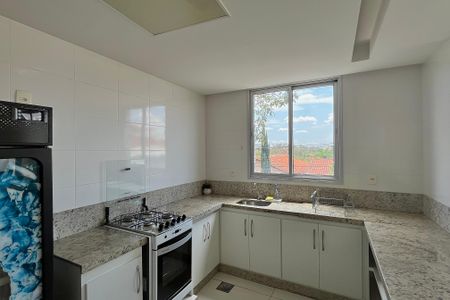 Apartamento à venda com 221m², 3 quartos e 2 vagasÁrea comum - Salão de festas