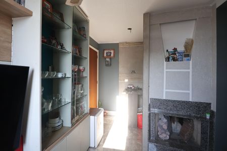 Sala de apartamento à venda com 2 quartos, 50m² em Olaria, Canoas