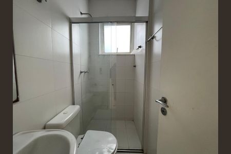 Casa de condomínio à venda com 872m², 6 quartos e 6 vagas Casa de condomínio à venda com 872m², 6 quartos e 6 vagasBanheiro Social 2