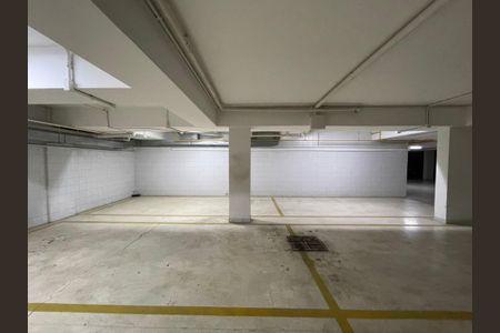 Casa de condomínio à venda com 872m², 6 quartos e 6 vagas Casa de condomínio à venda com 872m², 6 quartos e 6 vagasGaragem