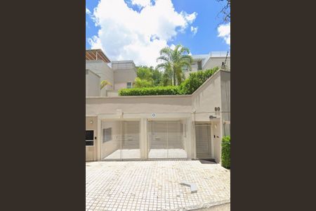 Casa de condomínio à venda com 872m², 6 quartos e 6 vagas Casa de condomínio à venda com 872m², 6 quartos e 6 vagasFachada e portaria Condomínio