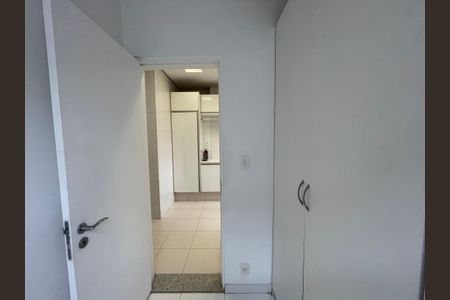 Casa de condomínio à venda com 872m², 6 quartos e 6 vagas Casa de condomínio à venda com 872m², 6 quartos e 6 vagasQuarto de Serviço 1