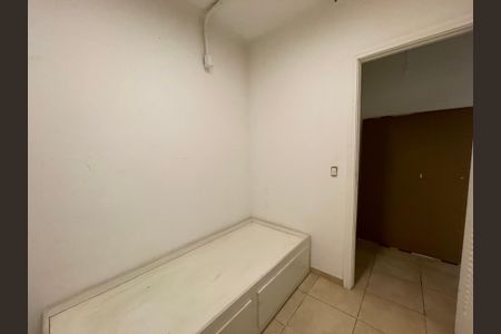 Casa de condomínio à venda com 872m², 6 quartos e 6 vagas Casa de condomínio à venda com 872m², 6 quartos e 6 vagasQuarto de Serviço 3
