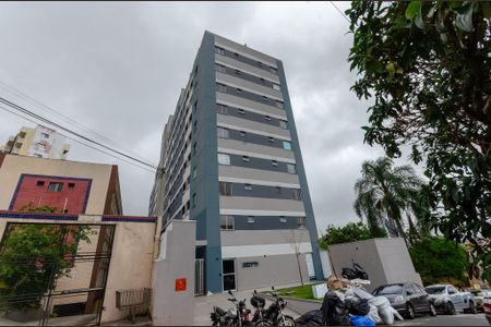 Apartamento à venda com 33m², 2 quartos e sem vaga Apartamento à venda com 33m², 2 quartos e sem vagaFachada