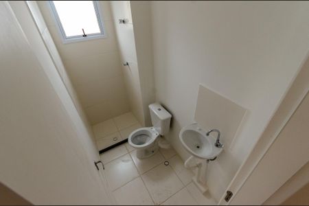 Apartamento à venda com 33m², 2 quartos e sem vaga Apartamento à venda com 33m², 2 quartos e sem vagaBanheiro