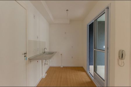 Apartamento à venda com 33m², 2 quartos e sem vaga Apartamento à venda com 33m², 2 quartos e sem vagaCozinha