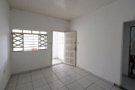 Sala de casa para alugar com 2 quartos, 80m² em Vila Santa Isabel, São Paulo