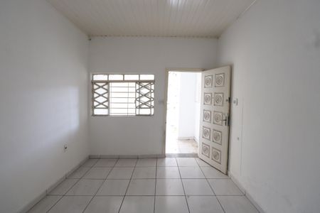 Sala de casa para alugar com 2 quartos, 80m² em Vila Santa Isabel, São Paulo