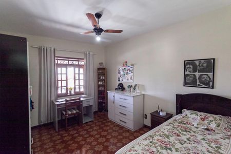 Casa à venda com 180m², 3 quartos e 4 vagasQuarto 1