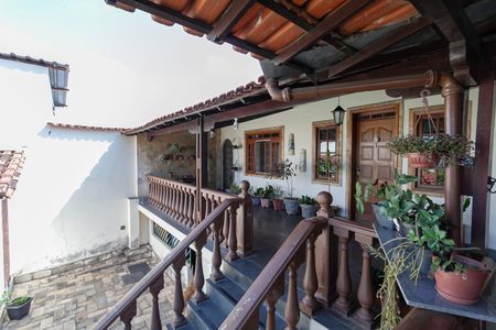 Casa à venda com 180m², 3 quartos e 4 vagasVaranda