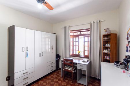 Casa à venda com 180m², 3 quartos e 4 vagasQuarto 1