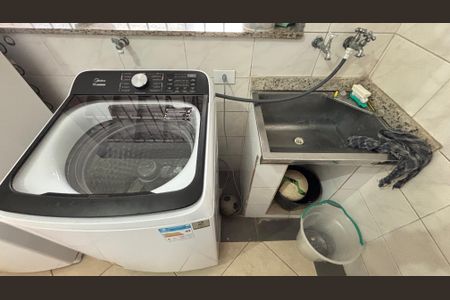 Casa à venda com 230m², 3 quartos e 5 vagas Casa à venda com 230m², 3 quartos e 5 vagasÁrea de Serviço