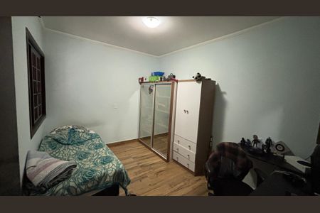 Casa à venda com 230m², 3 quartos e 5 vagas Casa à venda com 230m², 3 quartos e 5 vagasQuarto