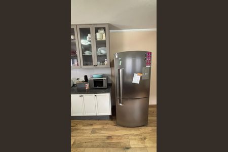 Casa à venda com 230m², 3 quartos e 5 vagas Casa à venda com 230m², 3 quartos e 5 vagasCozinha