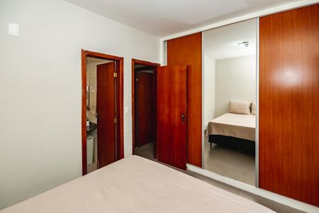 Apartamento à venda com 70m², 3 quartos e 1 vagaSuíte