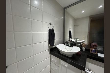 Apartamento à venda com 70m², 3 quartos e 1 vagaBanheiro Social