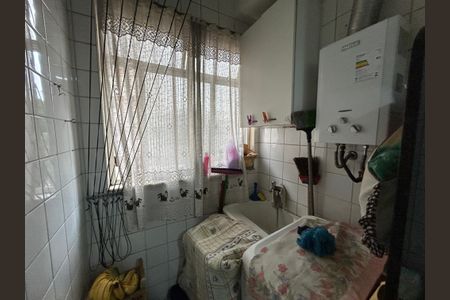 Apartamento à venda com 70m², 3 quartos e 1 vagaÁrea de Serviço