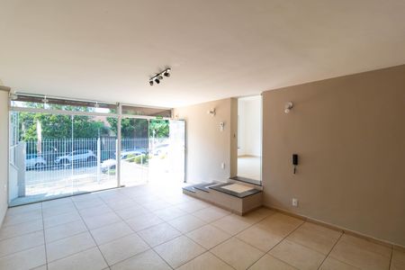 Sala  de casa para alugar com 4 quartos, 264m² em Jardim Guanabara, Campinas