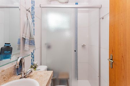 Casa à venda com 100m², 3 quartos e 2 vagasBanheiro Social