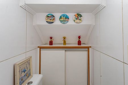 Casa à venda com 100m², 3 quartos e 2 vagasLavabo