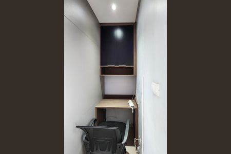 Studio à venda com 88m², 2 quartos e 1 vaga Studio à venda com 88m², 2 quartos e 1 vagaEscritório