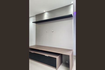 Studio à venda com 88m², 2 quartos e 1 vaga Studio à venda com 88m², 2 quartos e 1 vagaSala